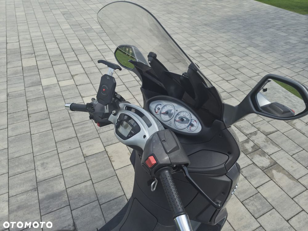Piaggio X9 - 4