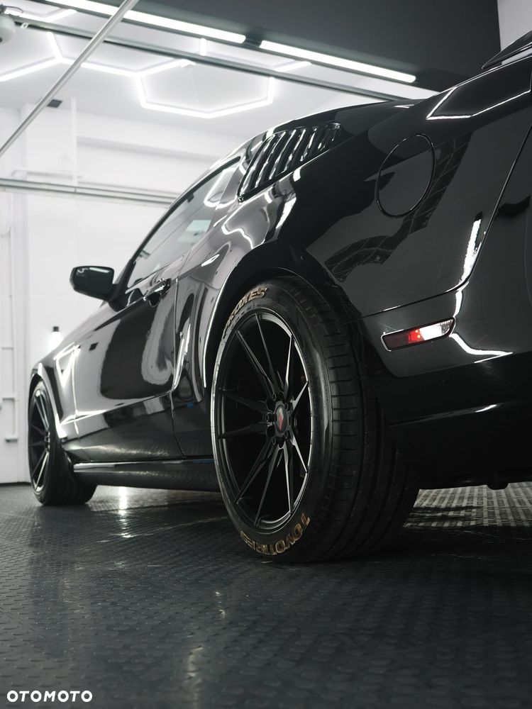 Ford Mustang 3.7 V6 Premium - 5