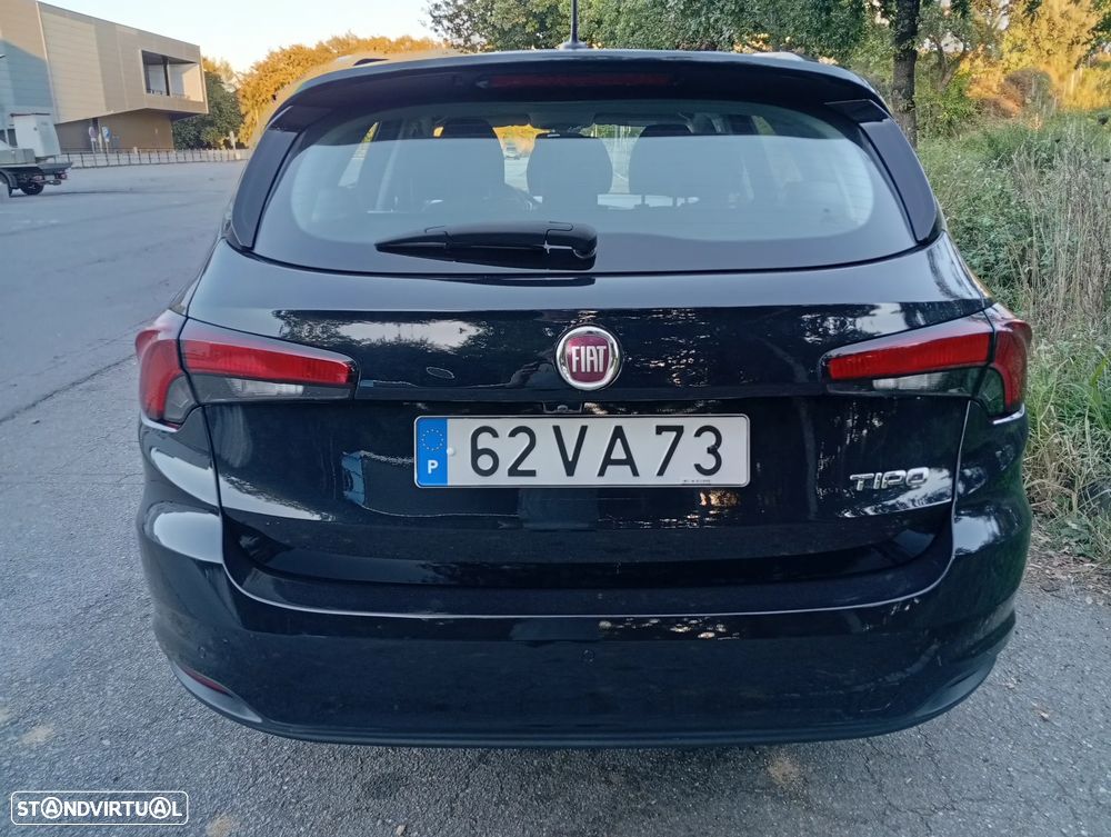 Fiat Tipo Station Wagon 1.6 M-Jet Lounge - 4
