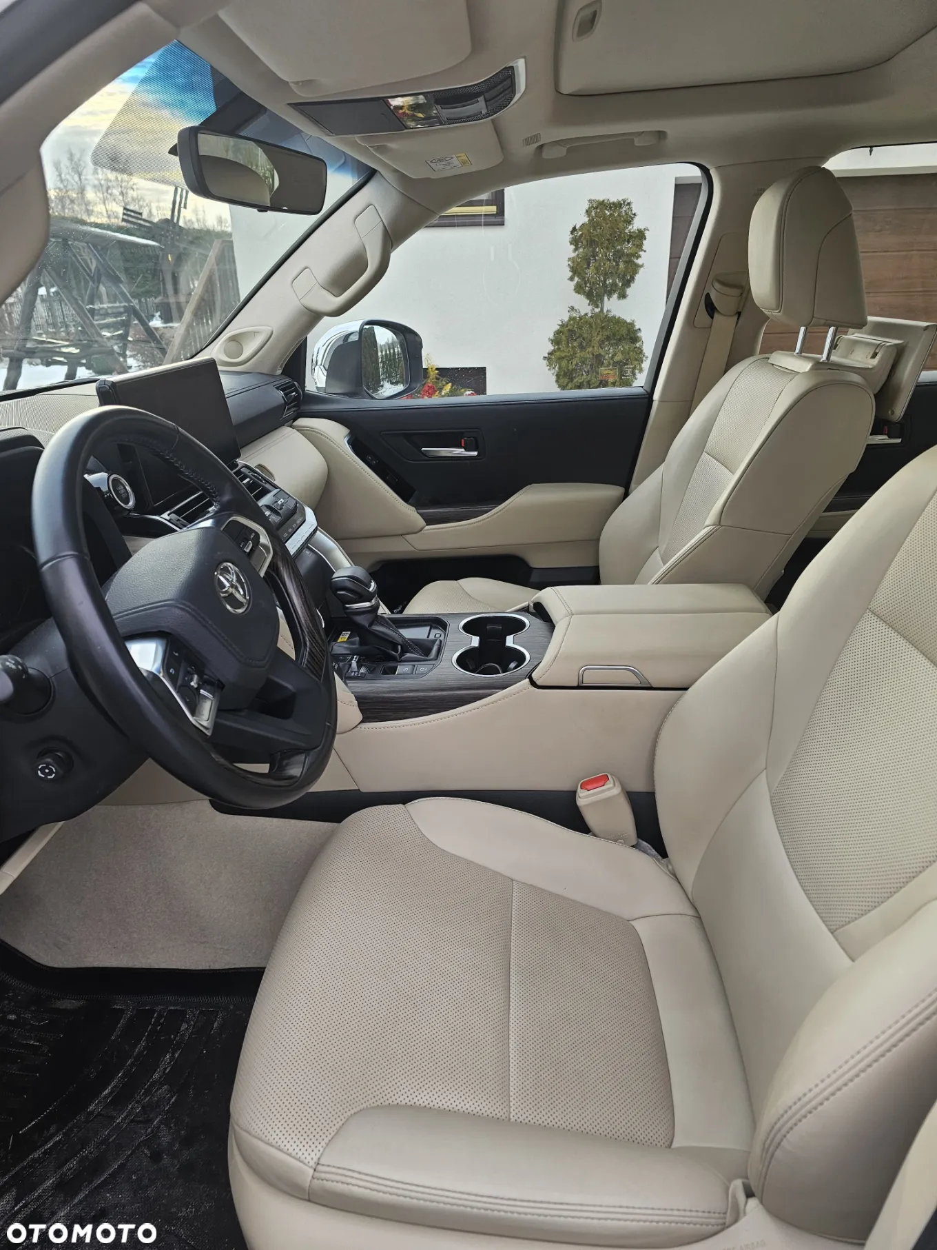 Toyota Land Cruiser - 13