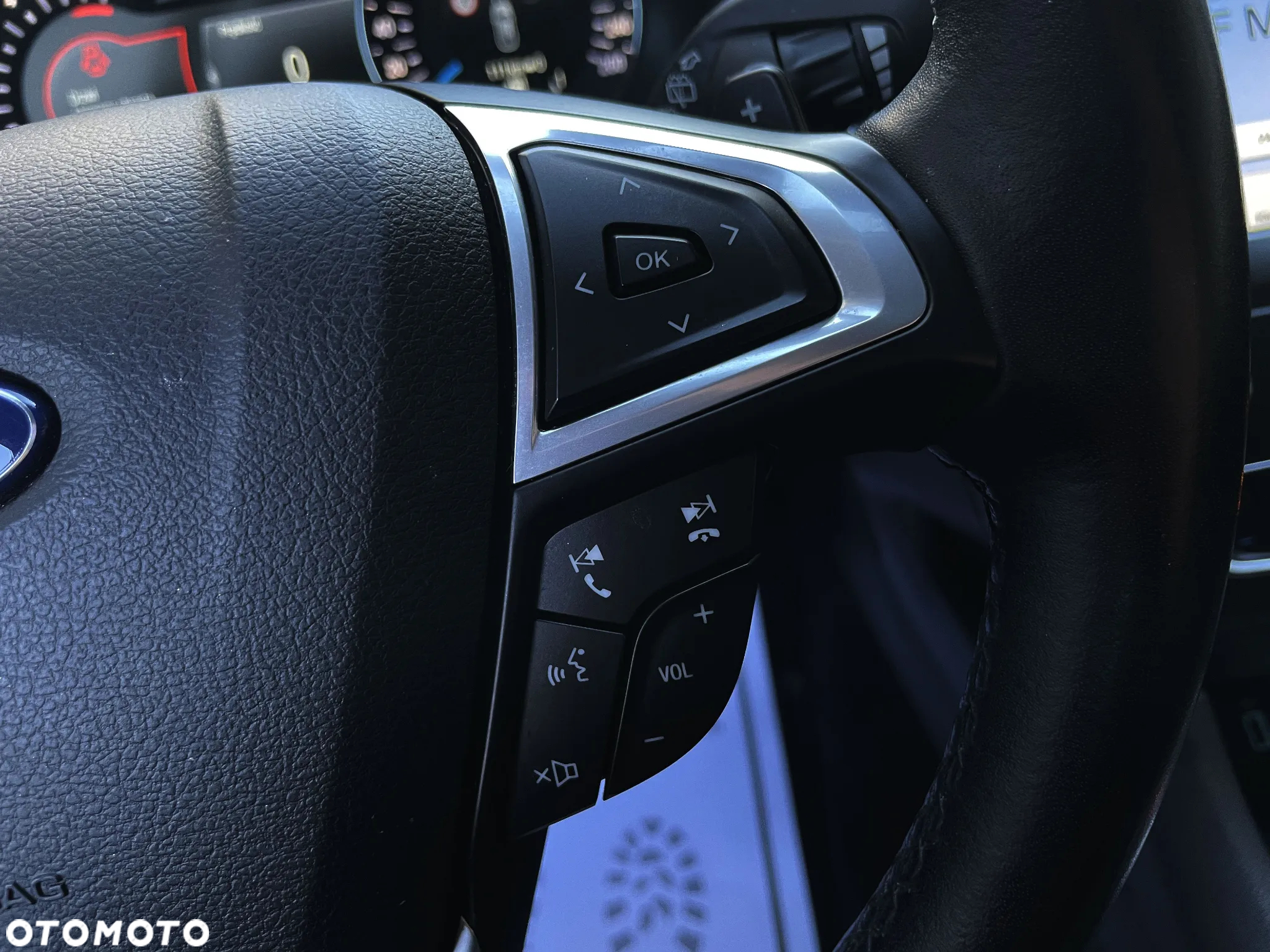 Ford Mondeo - 20