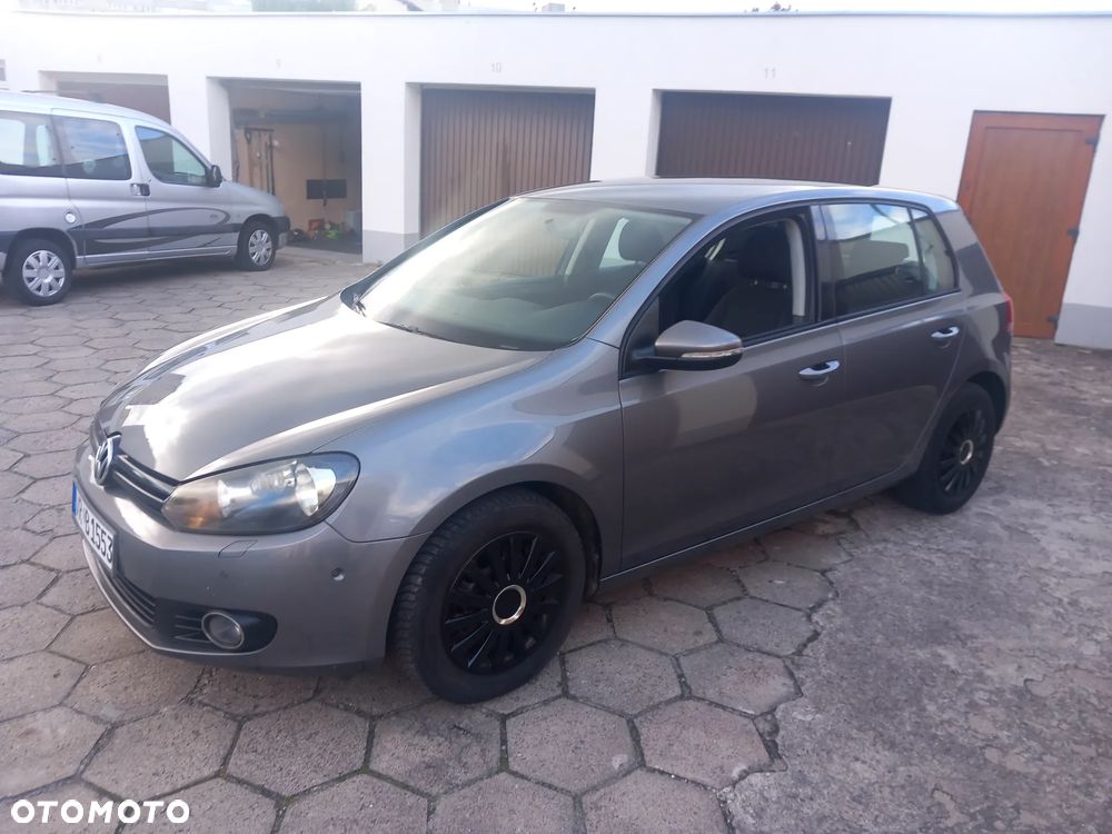Volkswagen Golf - 11