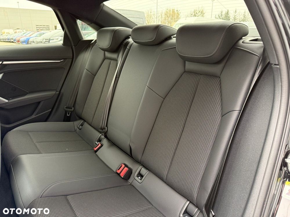 Audi S3 Limousine TFSI Quattro S tronic - 13