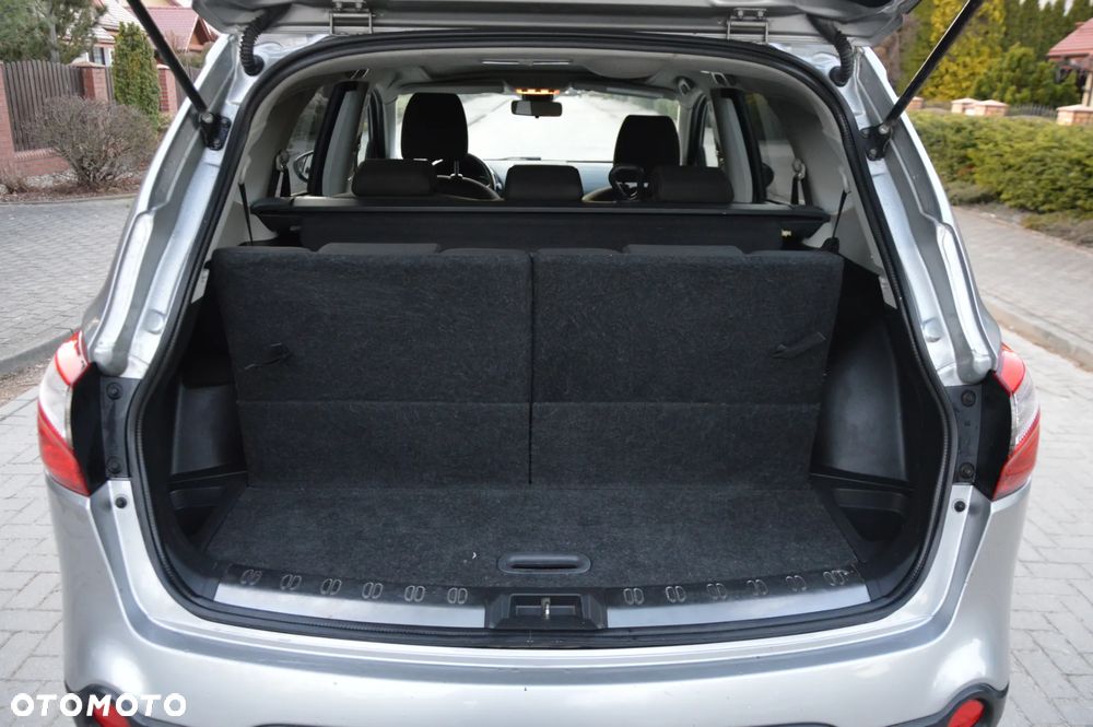 Nissan Qashqai+2 2.0 Tekna - 19