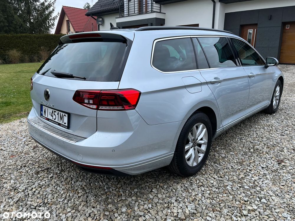 Volkswagen Passat - 3