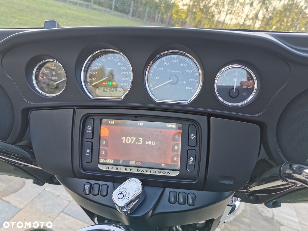 Harley-Davidson FLHTCU Ultra - 27