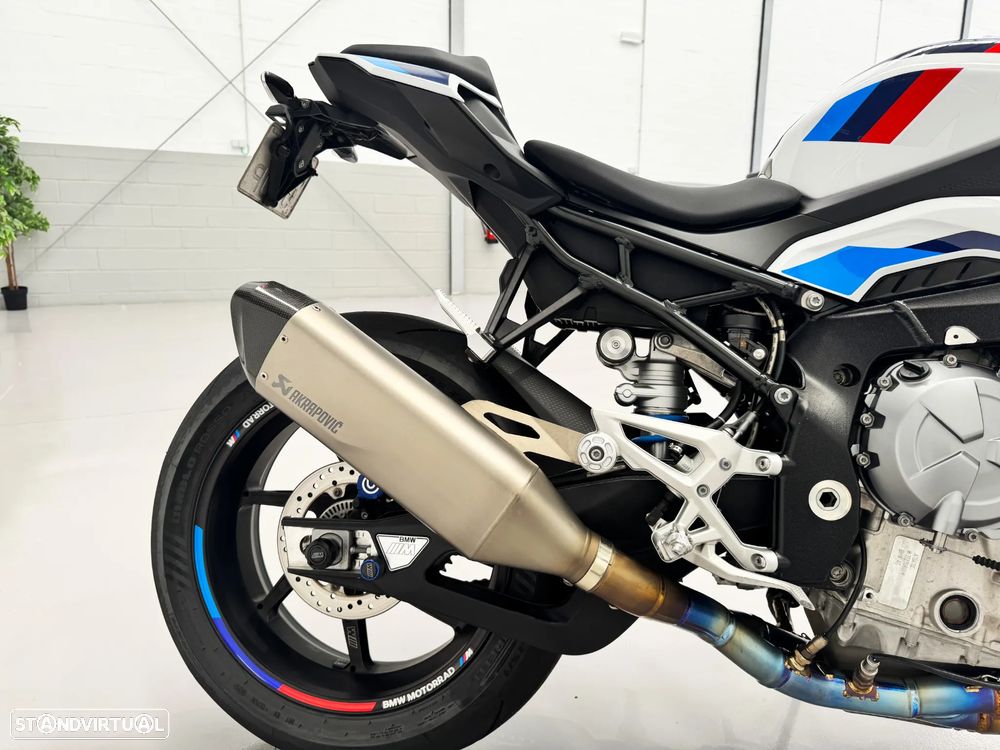 BMW M 1000 R - 11