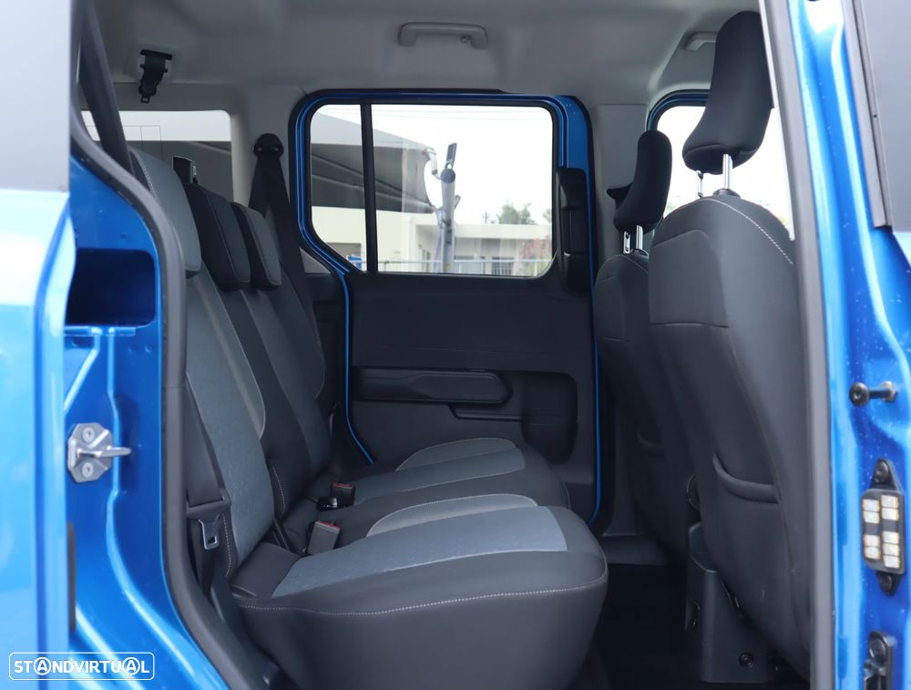 Ford Tourneo Courier 1.0 EcoBoost Titanium - 22