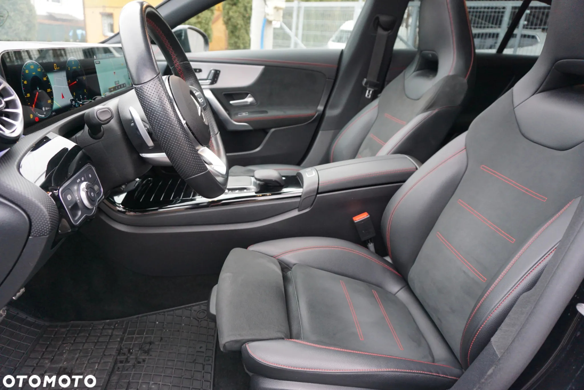 Mercedes-Benz CLA 220 d AMG Line 8G-DCT - 11