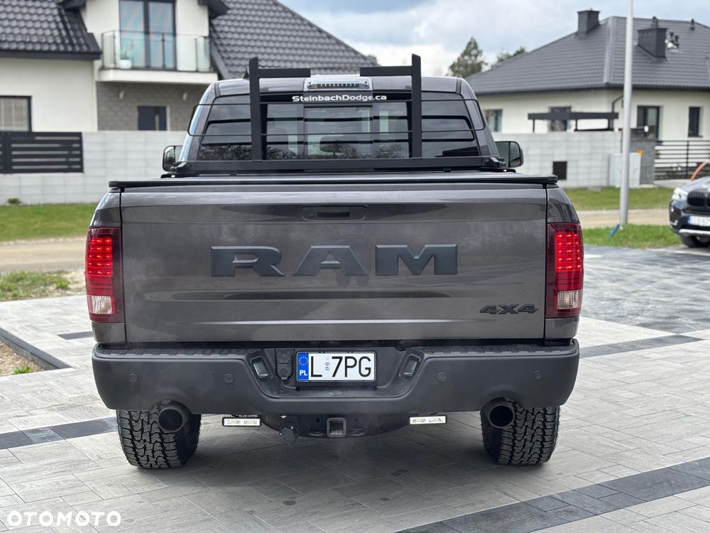 Dodge RAM - 12