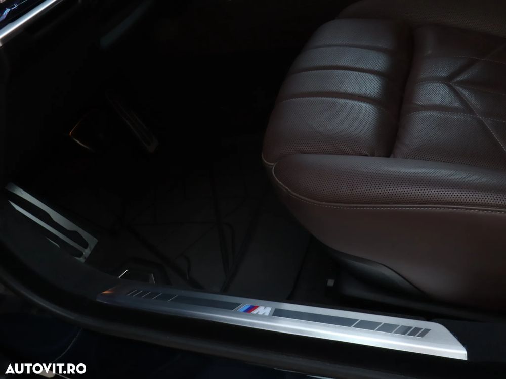 BMW M7 M760e xDrive - 18