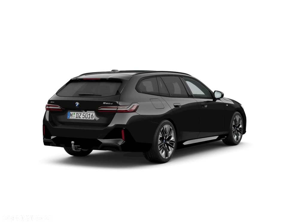 BMW Seria 5 520d xDrive mHEV M Sport - 3