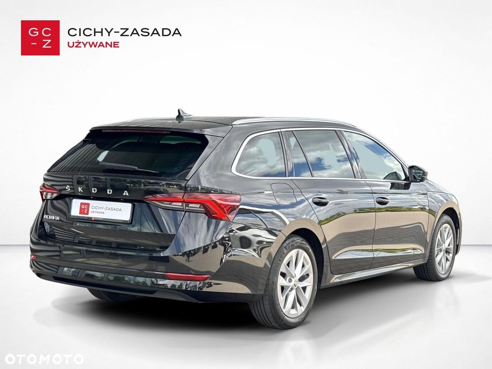 Skoda Octavia 2.0 TDI Style DSG - 5
