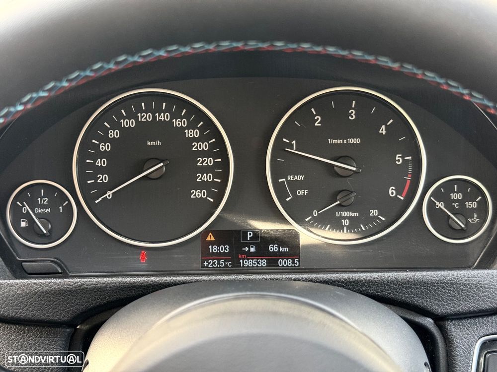 BMW 318 d Auto Pack M - 19