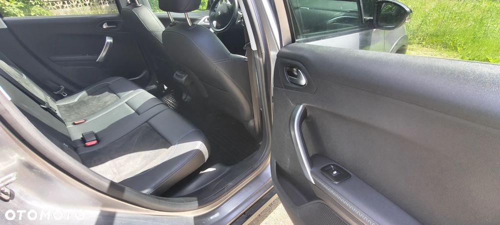 Peugeot 2008 PureTech 110 GPF Stop&Start EAT6 Crossway - 30