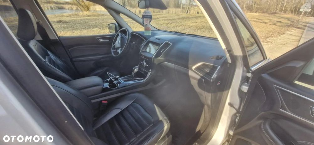 Ford Galaxy 2.0 TDCi 4WD Titanium PowerShift - 9