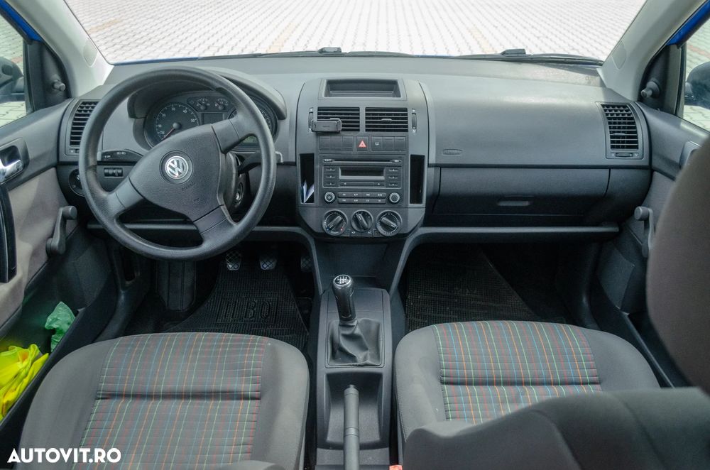 Volkswagen Polo - 17