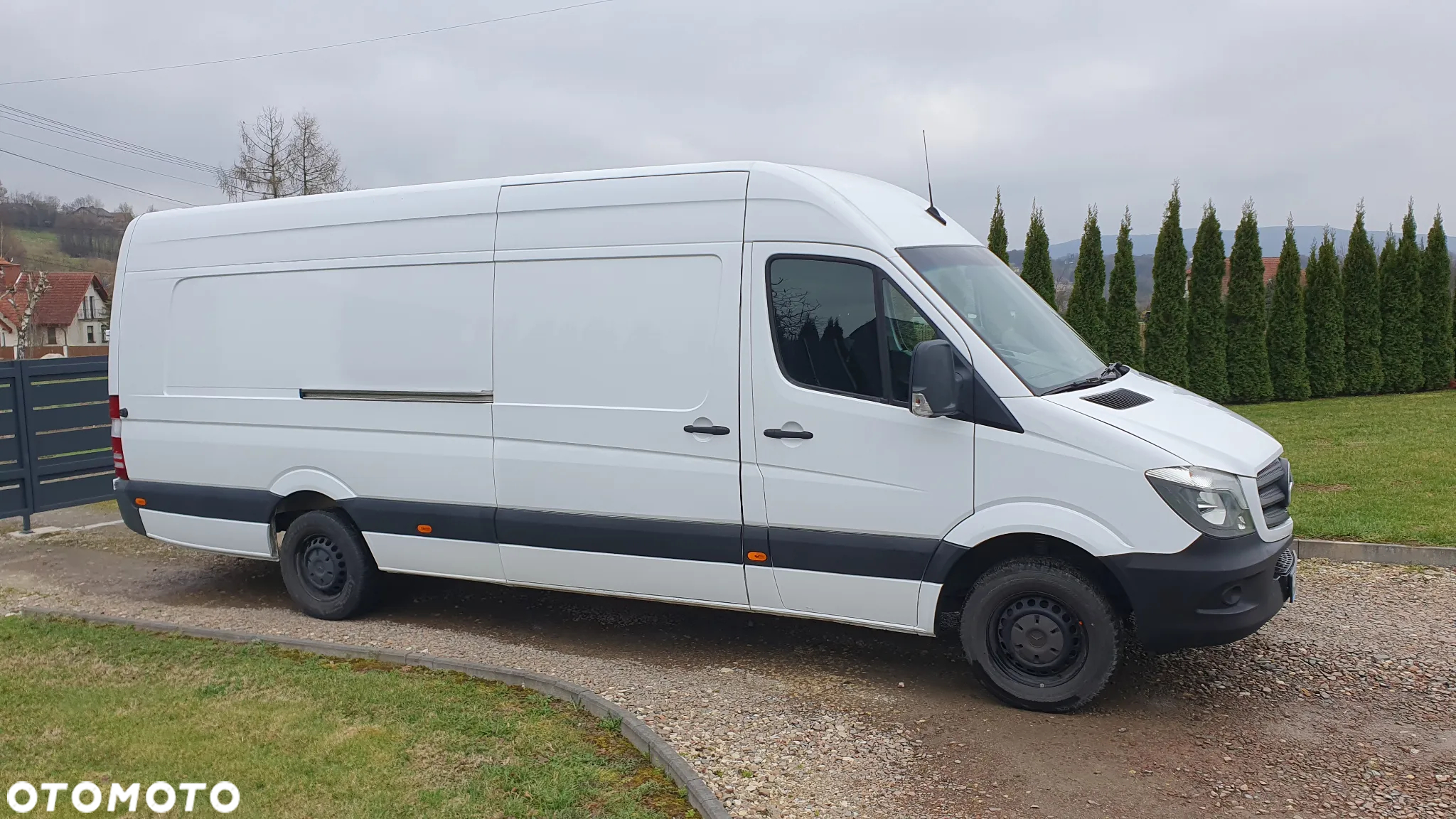 Mercedes-Benz Sprinter - 10