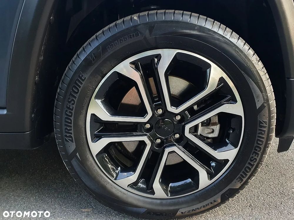 Jeep Compass 1.3 T4 4xe PLUG-IN HYBRID Automatik Limited - 32
