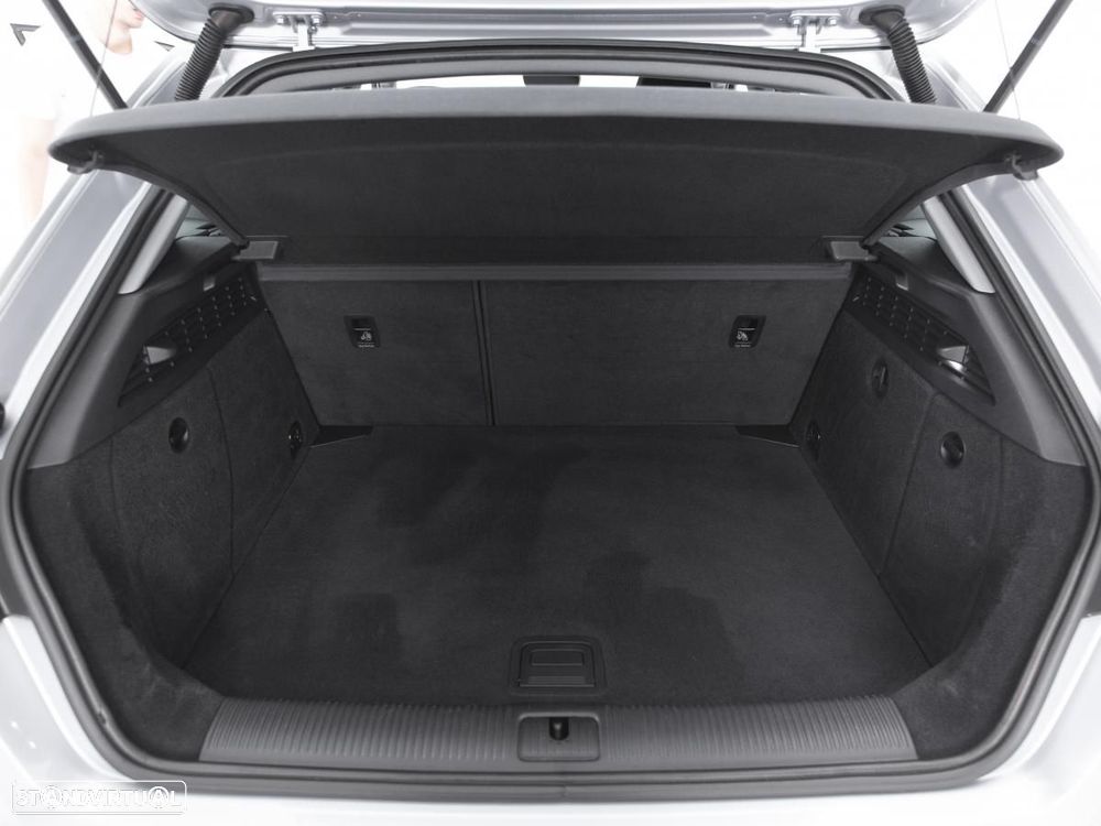 Audi A3 Sportback 30 TDI - 13