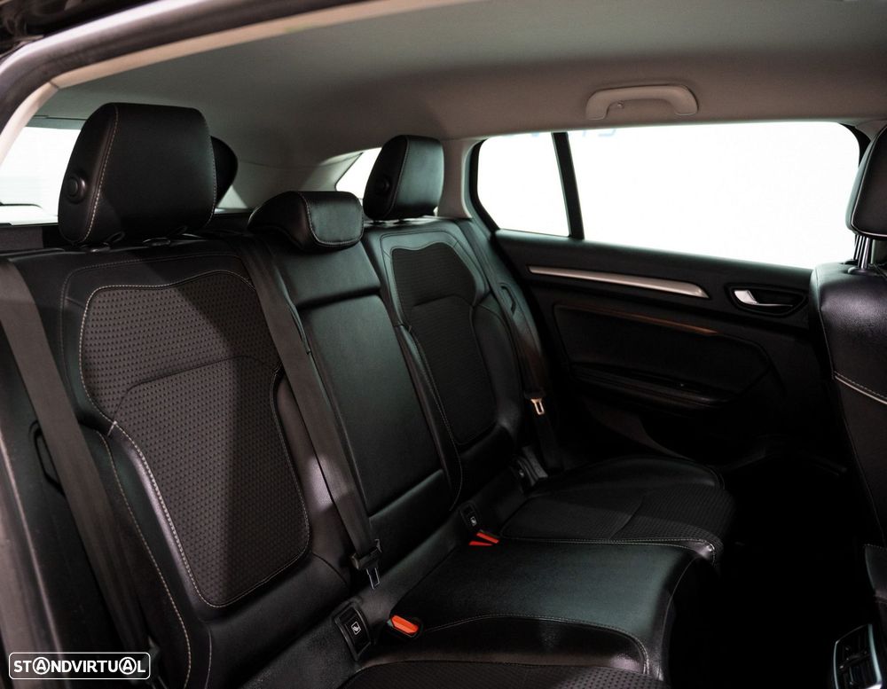 Renault Mégane Sport Tourer 1.5 Blue dCi Bose Edition EDC - 12