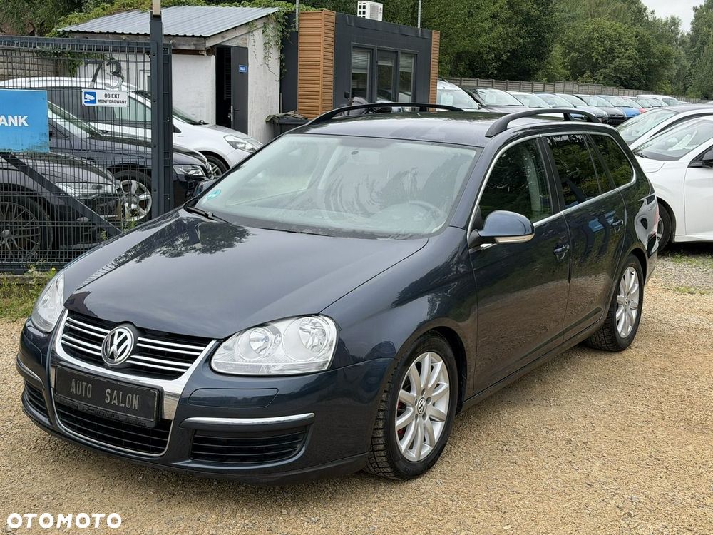 Volkswagen Golf - 4