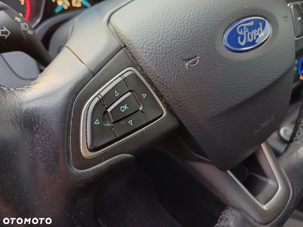 Ford Focus 1.6 Trend - 12