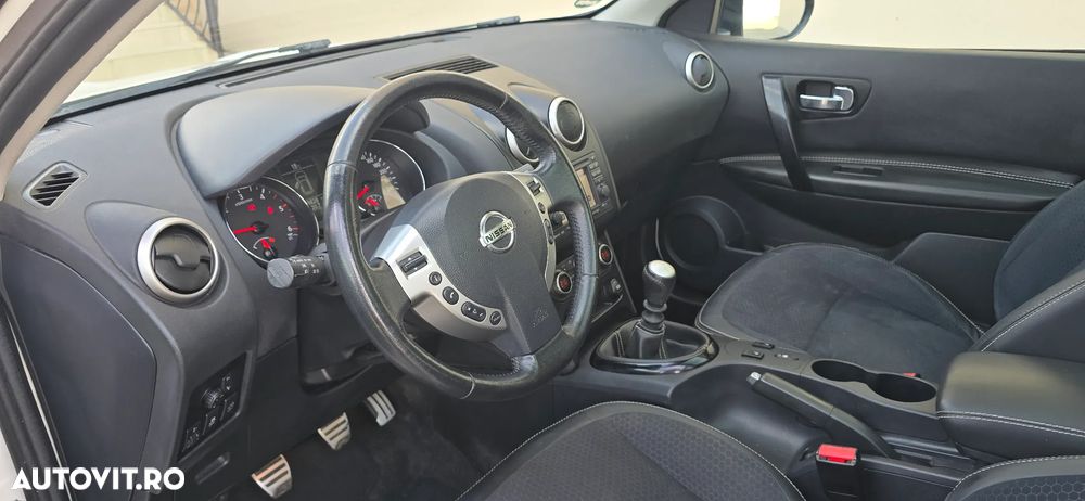 Nissan Qashqai 1.6 DCI TEKNA - 26