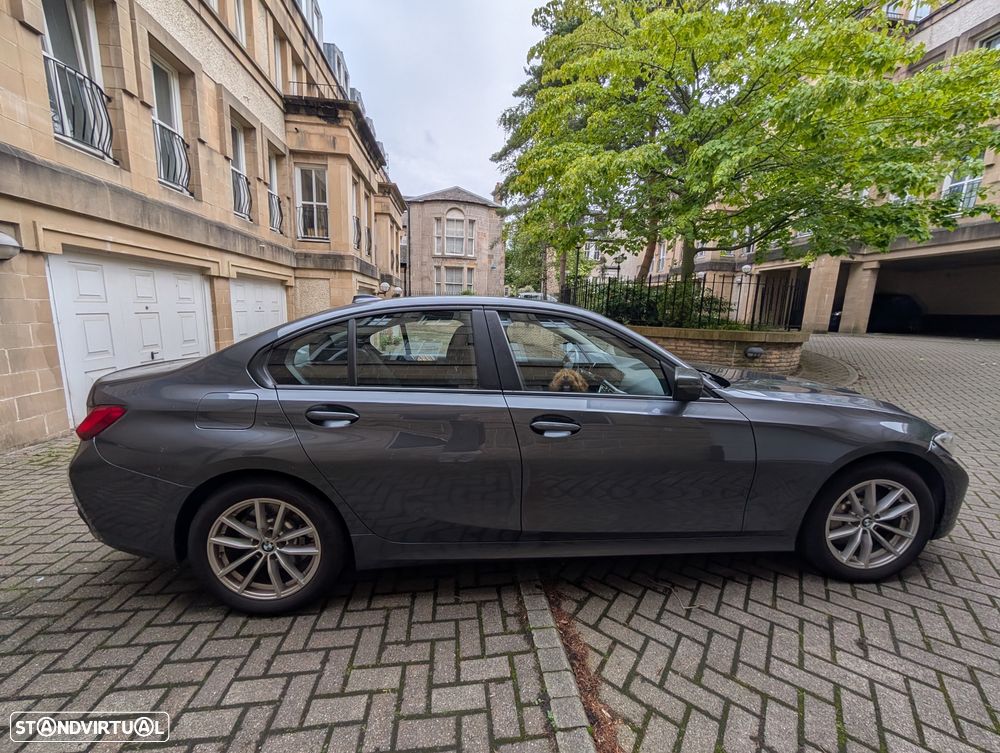 BMW 330 e Corporate Edition Auto - 1