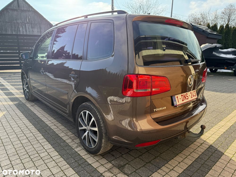 Volkswagen Touran 1.6 TDI DPF BlueMotion Technology Highline - 14