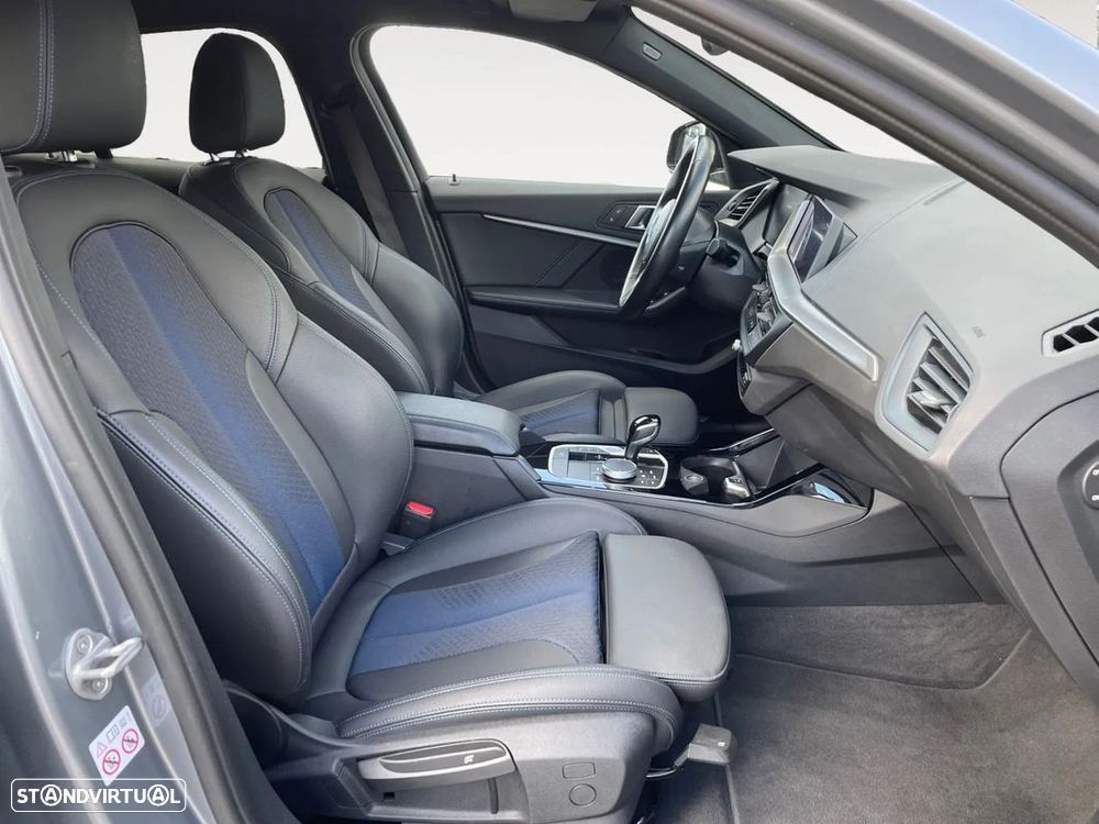 BMW 116 d Pack Desportivo M Auto - 14