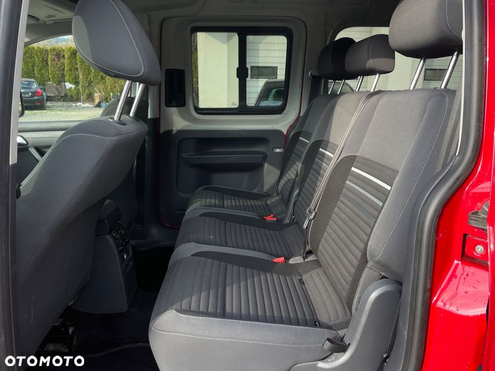 Volkswagen Caddy Maxi Highline BMT - 8