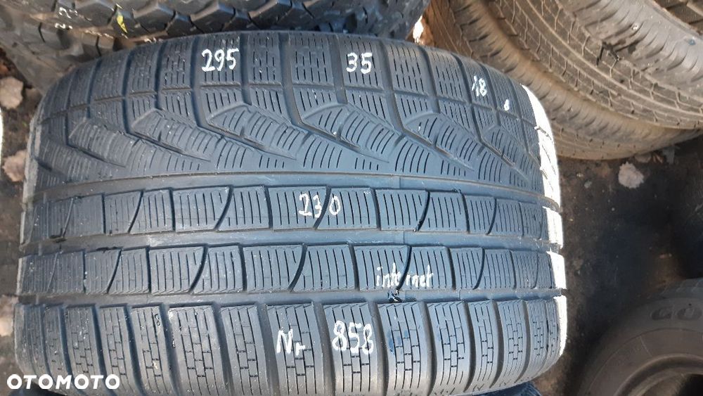 Pirelli 295/35/18 nr 858 - 2