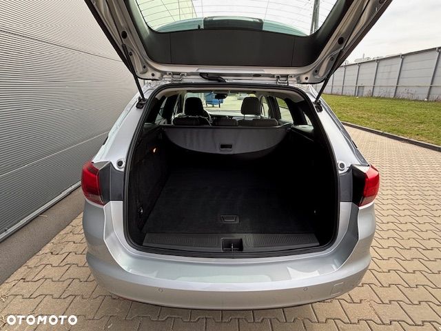 Opel Astra 1.2 T Edition S&S - 31