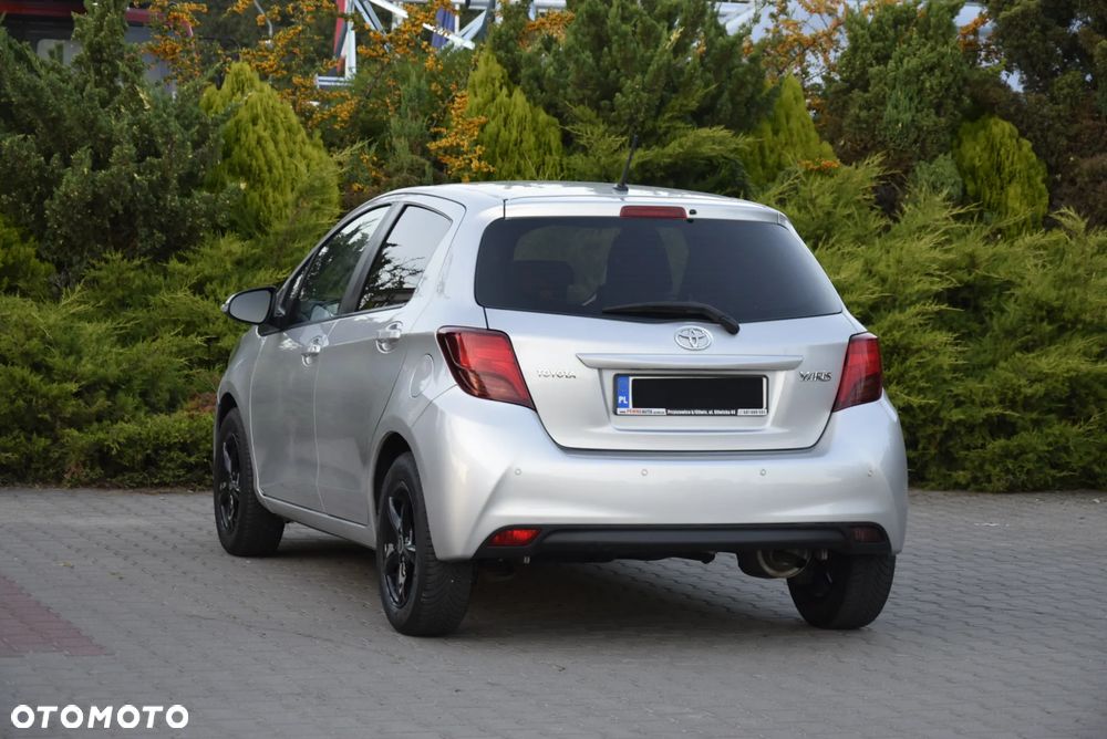 Toyota Yaris - 18