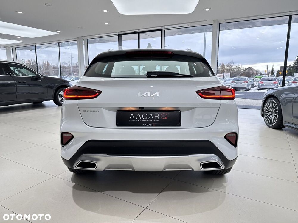 Kia XCeed - 4