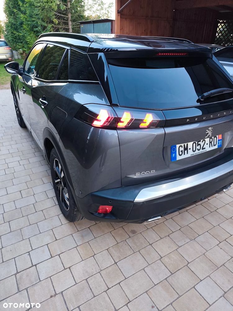 Peugeot 2008 1.2 PureTech GT Line S&S - 8