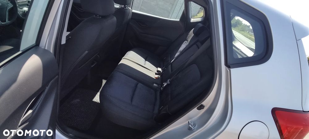 Hyundai ix20 1.4 blue Comfort - 23