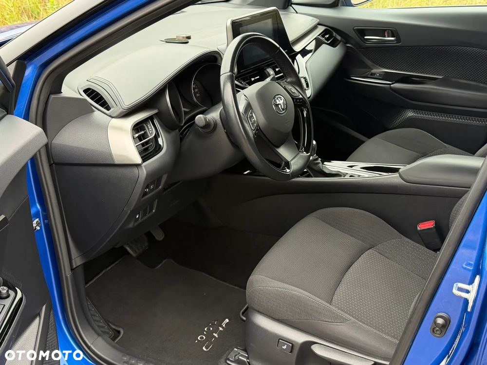 Toyota C-HR - 18