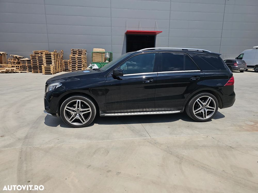 Mercedes-Benz GLE - 2