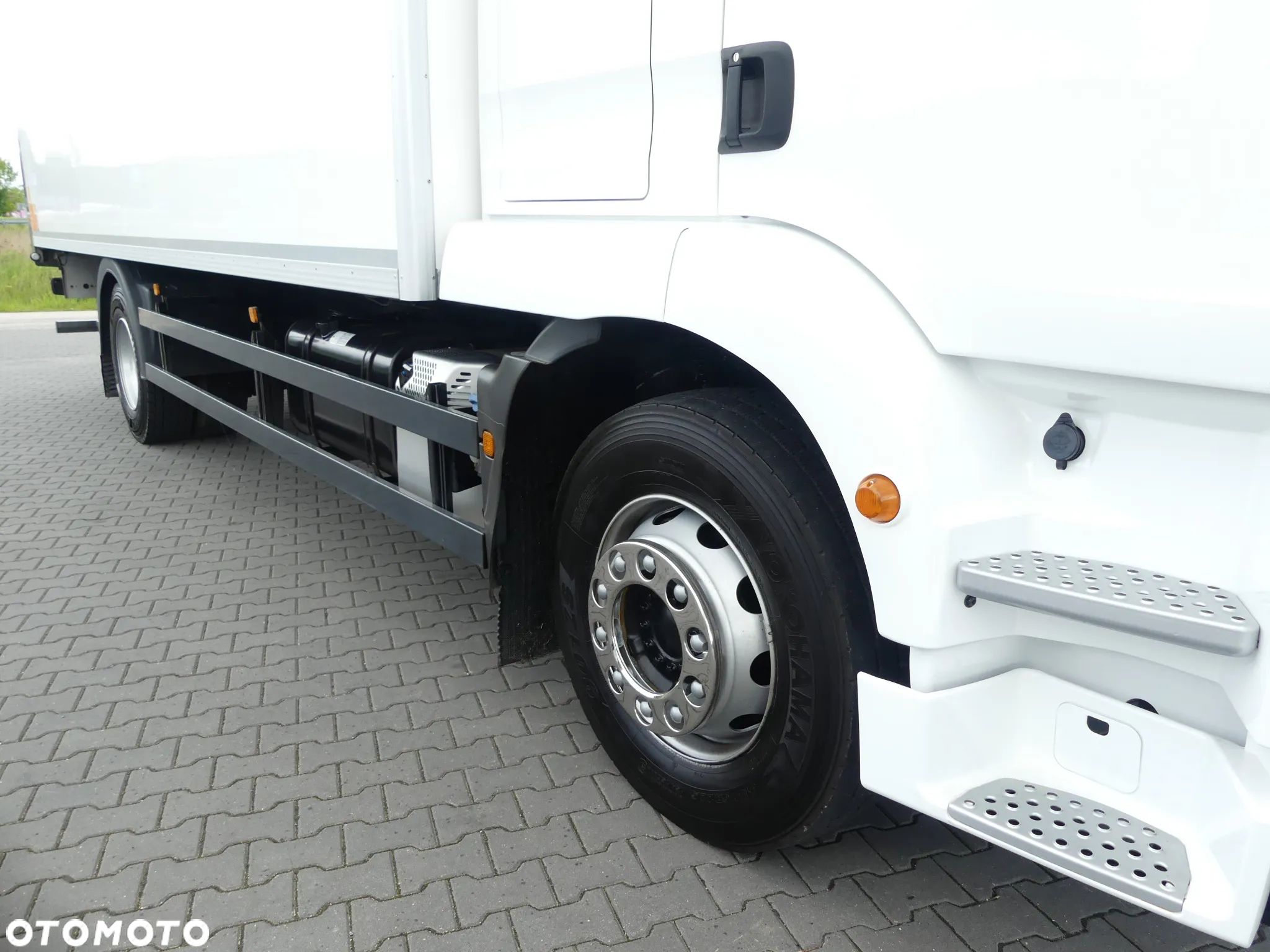 MAN TGM 18.290 / EURO 6 / KONTENER + WINDA / OTWIERANY BOK / - 14