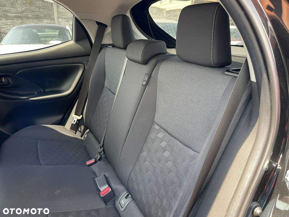 Toyota Yaris 1.5 Comfort CVT - 13