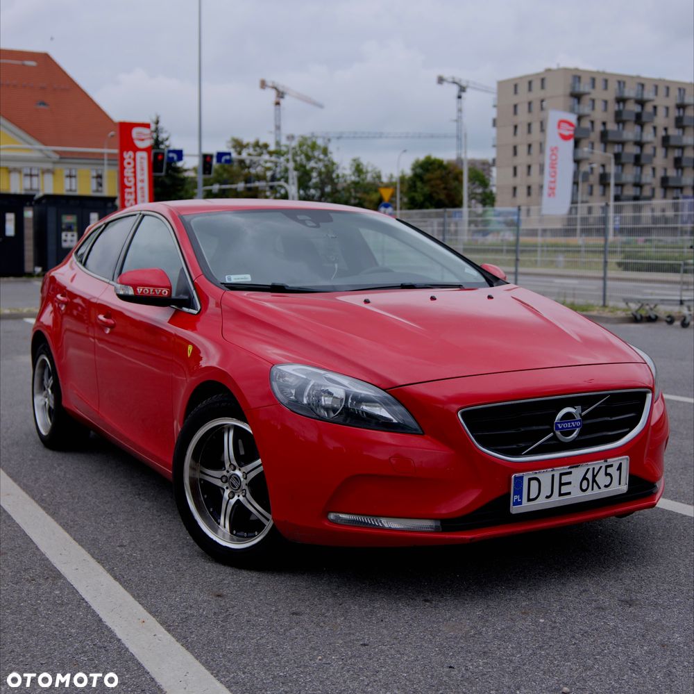 Volvo V40 T4 Kinetic - 1