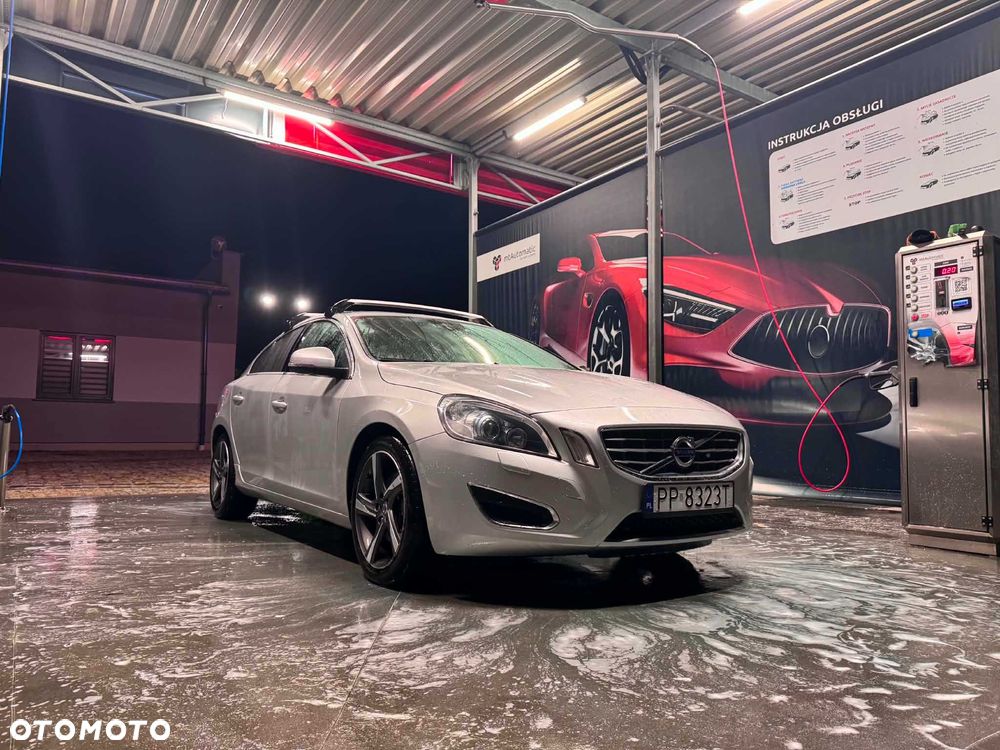 Volvo S60 - 2