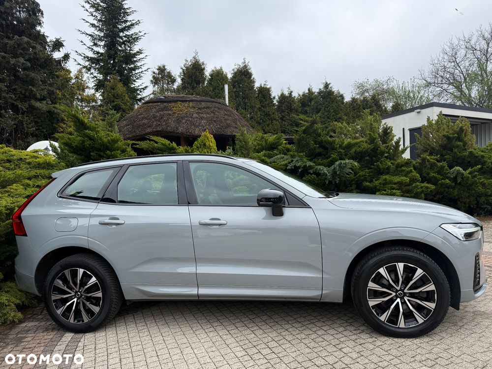 Volvo XC 60 B4 D Ultimate Dark - 22