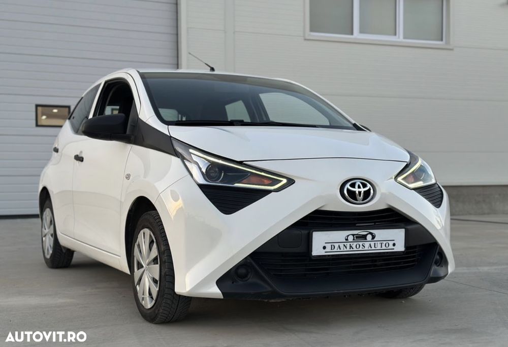 Toyota Aygo 1.0 VVY-I 5 usi X-start - 2