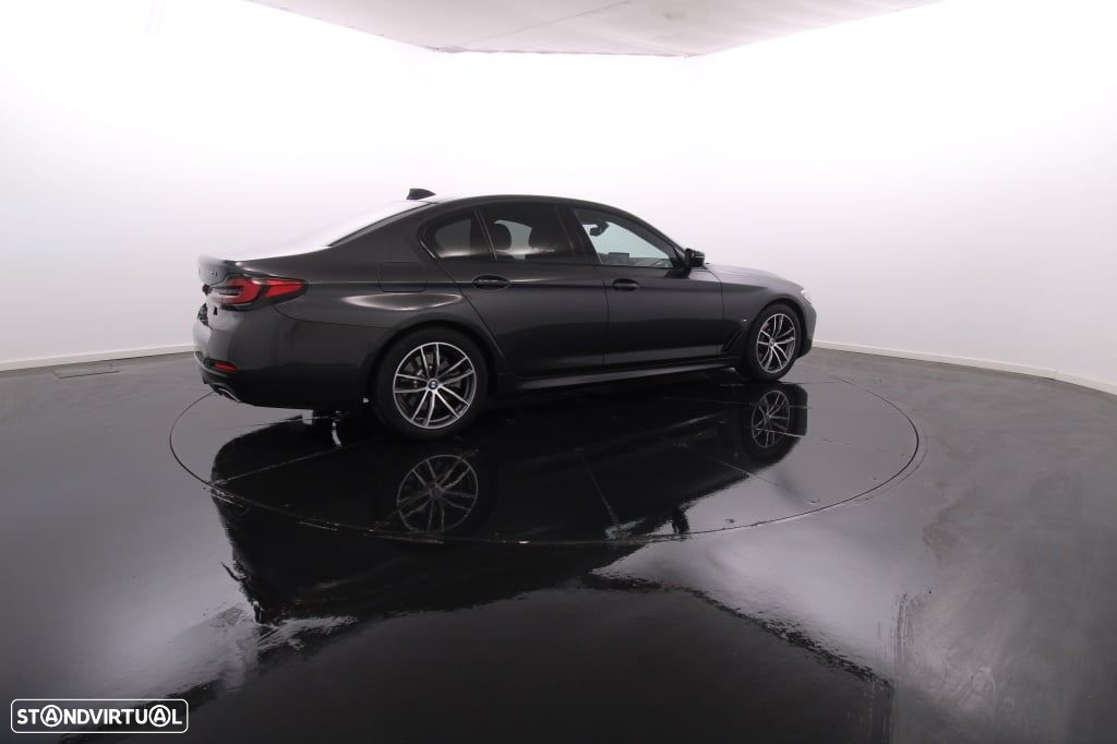 BMW 520 d Pack M Auto - 8
