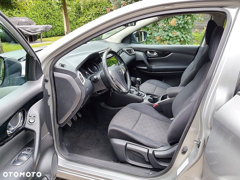 Nissan Qashqai 1.2 DIG-T Visia - 5