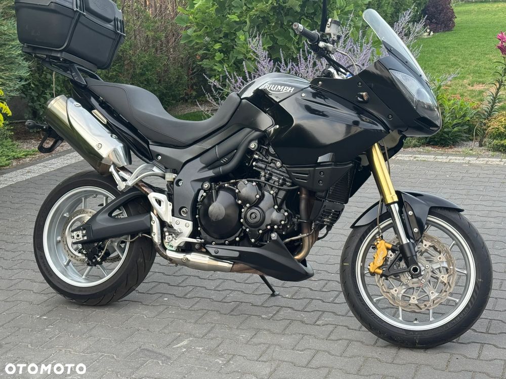 Triumph Tiger - 2