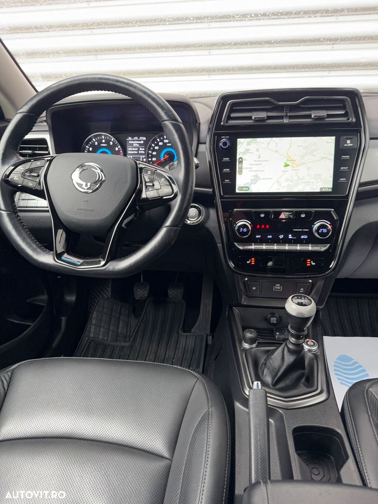 SsangYong Tivoli - 24